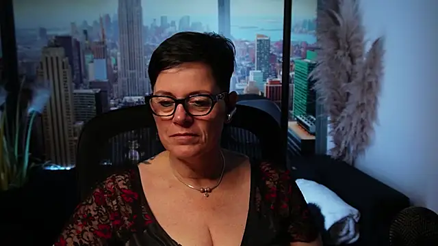 ninarandmann online show from 18, 11, 2025