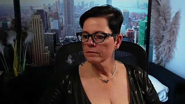 ninarandmann online show from 2, 11, 2025