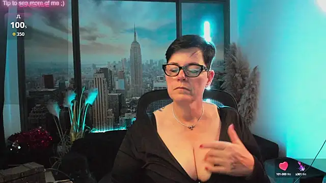 ninarandmann online show from 4, 10, 2025