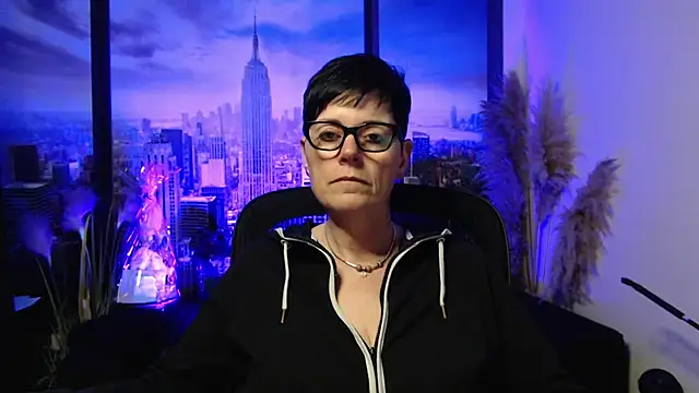 ninarandmann online show from 13, 5, 2026