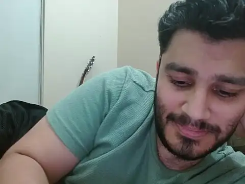 Snapshot of robintoit chatting on 21, 2, 2026 robintoit online show from 21, 2, 2026