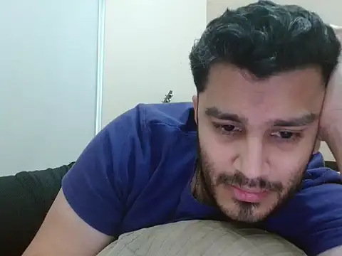 Snapshot of robintoit chatting on 13, 2, 2026 robintoit online show from 13, 2, 2026