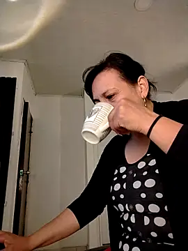 Natasha milf   online show from 5, 2, 2026