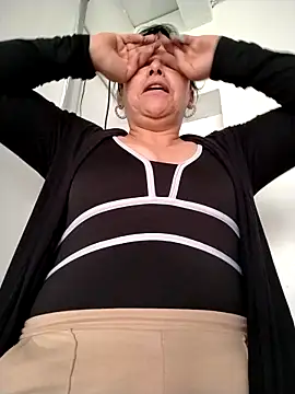 Natasha milf   online show from 21, 2, 2026