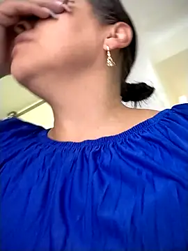 Natasha milf   online show from 12, 3, 2026