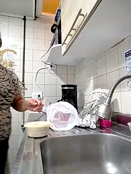 Natasha milf   online show from 14, 4, 2026