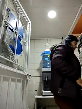 Natasha milf   online show from 3, 2, 2026