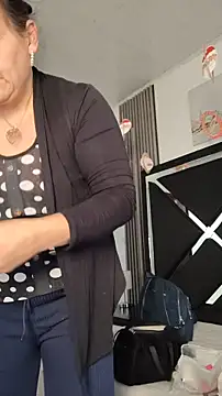 Natasha milf   online show from 22, 12, 2025