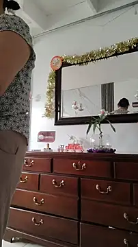 Natasha milf   online show from 17, 12, 2025