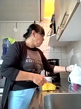 Natasha milf   online show from 26, 3, 2026