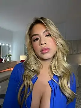 Snapshot of _laura_02 chatting on 3, 2, 2026 laura 02 online show from 3, 2, 2026