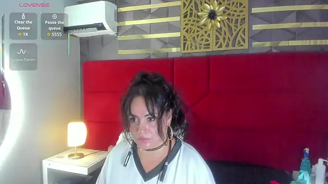 hanny milf online show from 7, 4, 2026