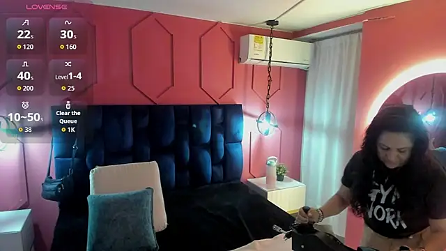 Snapshot of hanny_milf chatting on 3, 6, 2026 hanny milf online show from 3, 6, 2026