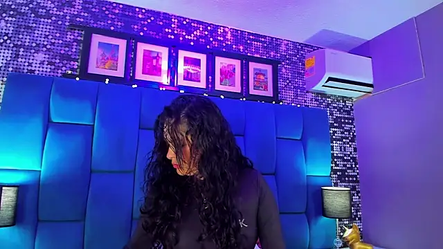 hanny milf online show from 8, 11, 2025