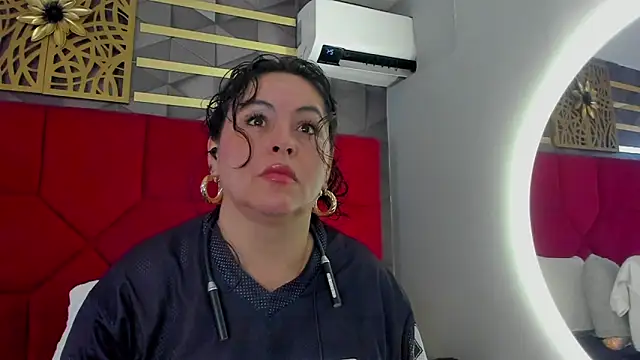 hanny milf online show from 2, 5, 2026