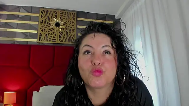 Snapshot of hanny_milf chatting on 20, 6, 2026 hanny milf online show from 20, 6, 2026