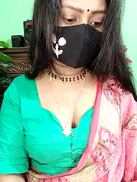 Idhika Paul online show from 14, 1, 2026