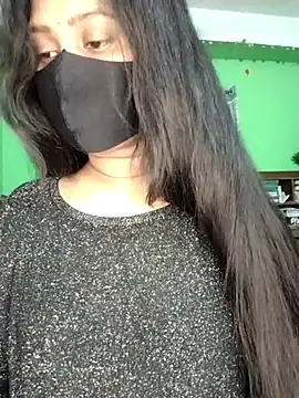 Idhika Paul online show from 26, 3, 2026