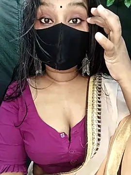 Idhika Paul online show from 18, 11, 2025