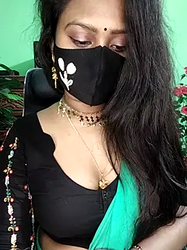 Idhika Paul online show from 17, 1, 2026