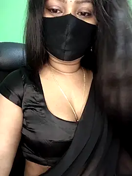 Idhika Paul online show from 9, 3, 2026