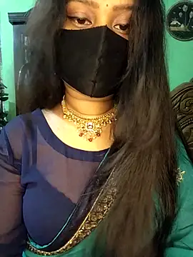 Idhika Paul online show from 15, 4, 2026