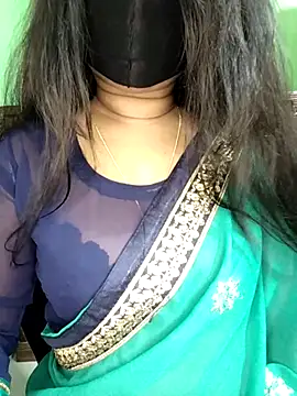 Idhika Paul online show from 8, 3, 2026