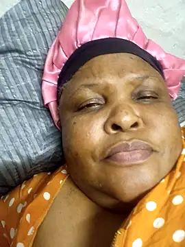 HOTSUGARX5 online show from 8, 11, 2025