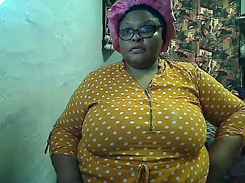 HOTSUGARX5 online show from 11, 11, 2025