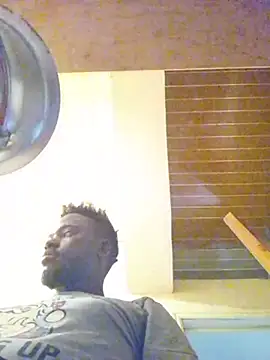 MaskedGQ online show from 18, 10, 2025