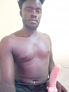 MaskedGQ online show from 9, 10, 2025