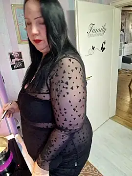 Snapshot of Black_Angel24 chatting on 24, 11, 2025 Black Angel24 online show from 24, 11, 2025