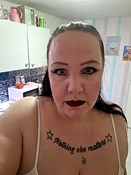 Snapshot of Black_Angel24 chatting on 13, 11, 2025 Black Angel24 online show from 13, 11, 2025