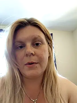 pinkieMilfPUSY online show from 8, 6, 2026