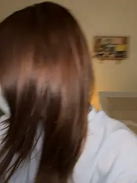 Mii v v online show from 21, 11, 2025