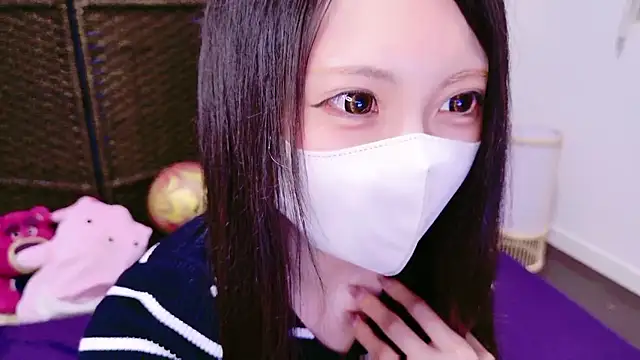 Snapshot of tsumugi_h chatting on 9, 6, 2026 tsumugi h online show from 9, 6, 2026