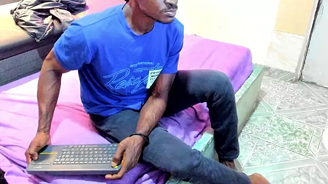 Terrance z online show from 15, 10, 2025