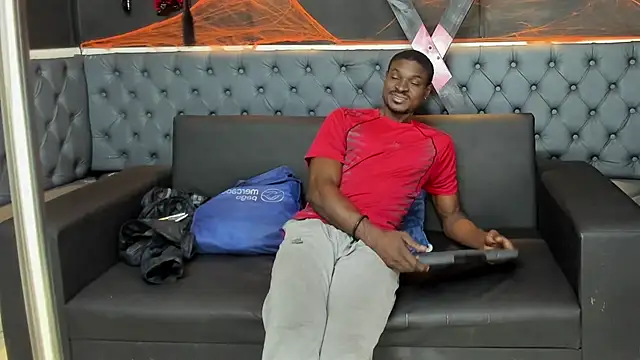 Terrance z online show from 25, 10, 2025