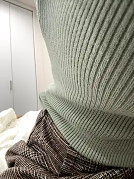 Yui-Ch online show from 17, 9, 2025