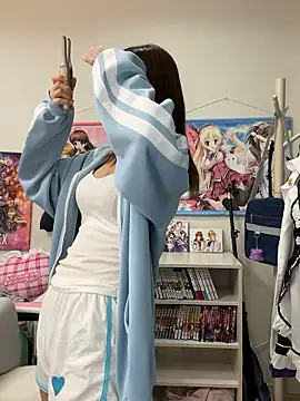 Yui-Ch online show from 15, 10, 2025