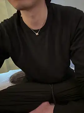 Snapshot of -mirai- chatting on 8, 3, 2025 -mirai- online show from 8, 3, 2025