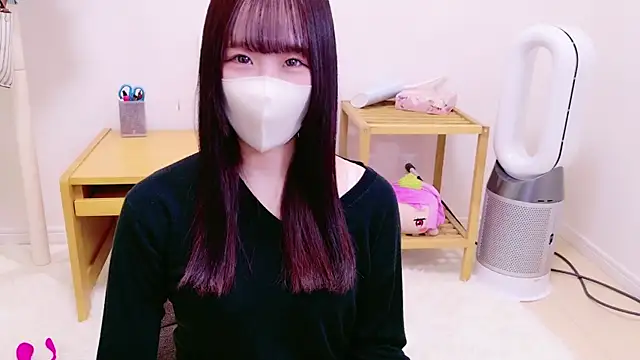 ---momo--- online show from 29, 12, 2024