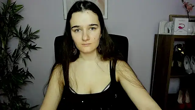 KateDelight online show from 2, 2, 2025