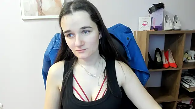 Snapshot of KateDelight chatting on 18, 4, 2026 KateDelight online show from 18, 4, 2026