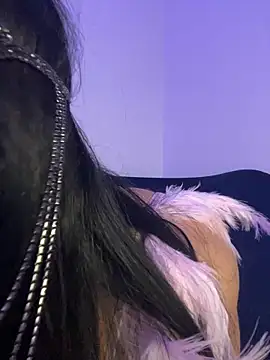 kamila french online show from 10, 3, 2026