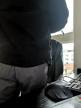 Armyexhibitionistvet online show from 21, 12, 2025