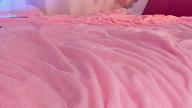 CrystalRey online show from 6, 3, 2025