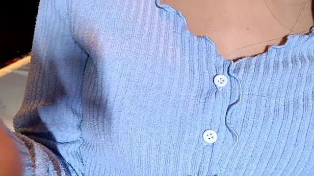 Snapshot of sayaka_xo chatting on 3, 3, 2026 sayaka xo online show from 3, 3, 2026