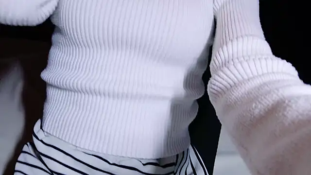 sayaka xo online show from 28, 12, 2024