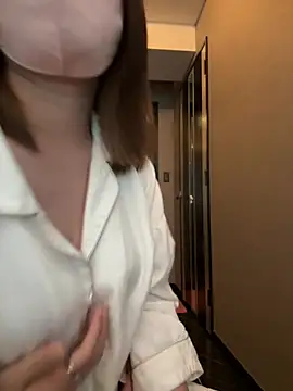 Snapshot of ayu_yu_xo chatting on 23, 1, 2025 ayu yu xo online show from 23, 1, 2025